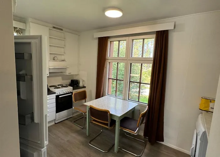 Huoneisto Majatalo Esko Eskola