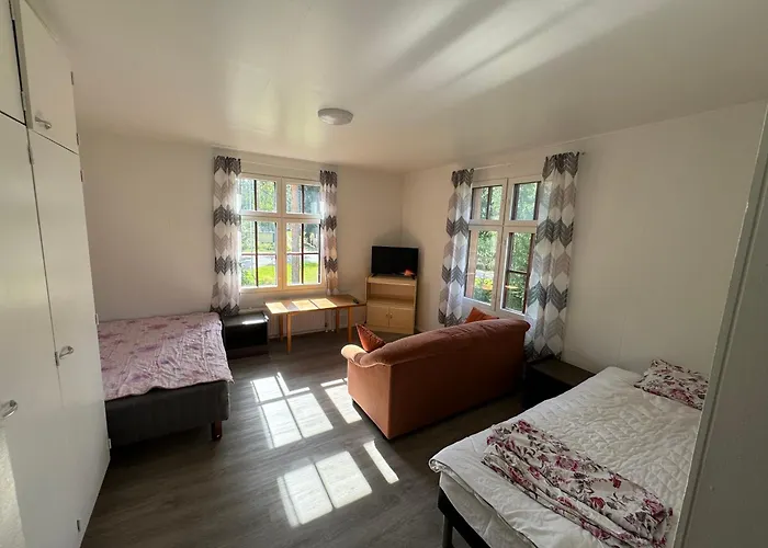 Majatalo Esko Huoneisto Eskola